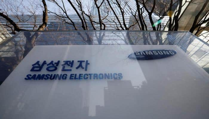 Samsung Electronics unveils stock split, record profit as chips sizzle