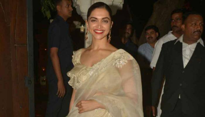 Deepika Padukone accepts Akshay Kumar&#039;s challenge, posts video holding sanitary pad 