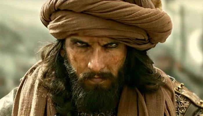 Padmaavat collection: Deepika-Shahid-Ranveer&#039;s period drama set to cross Rs 200cr today