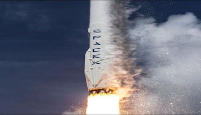 SpaceX readies Falcon Heavy for first test flight on Tuesday