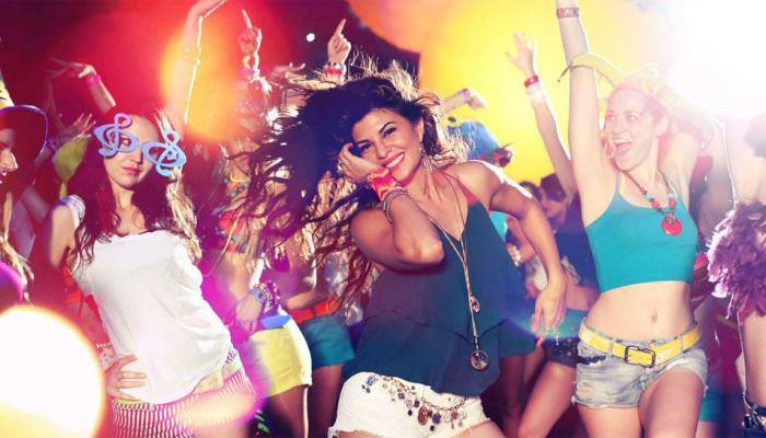 Jacqueline Fernandez to go Madhuri way in 'Baaghi 2' special song