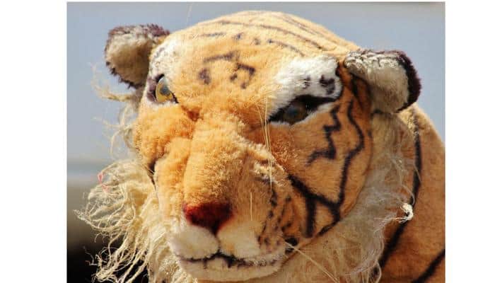 Cops' 45-minute encounter with... a stuffed toy 