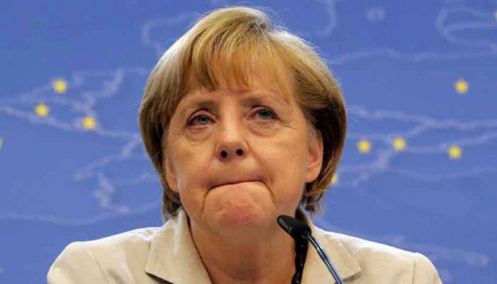 Angela Merkel refuses to comment into Poland's internal affairs