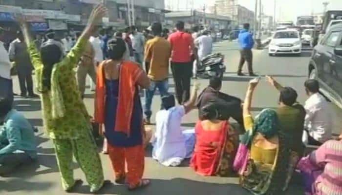 Violence in Allahabad over Dalit student&#039;s killing