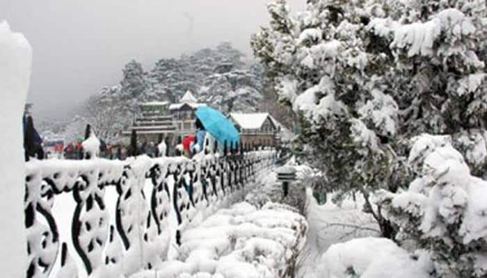 More snow in Shimla, Manali; traffic hampered