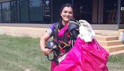 Record! Pune girl skydives at height of 13,000 feet in Maharashtrian saree