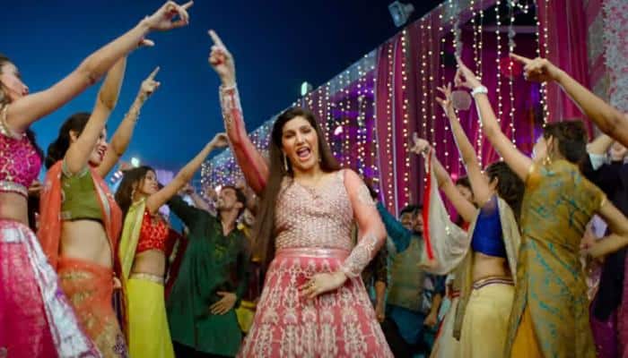 Veerey Ki Wedding: Watch Bigg Boss 11 fame Sapna Choudhary&#039;s dance on &#039;Hatt Ja Tau&#039; song