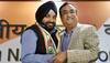 As Arvinder Singh Lovely returns to Congress, Sheila Dikshit offers an advice to Ajay Maken