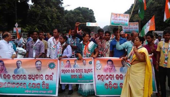 Agitating Odisha teachers suspend strike