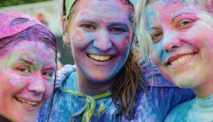 Holi 2018: Traditional fashion technique to try on this colourful day