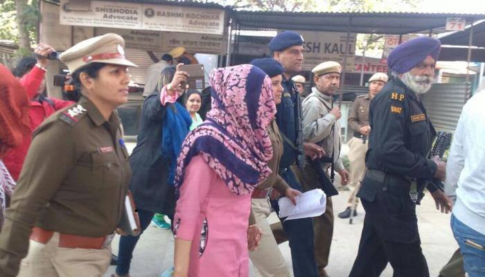 'Papa's angel' Honeypreet Insan, donning pink suit, appears before Panchkula Court