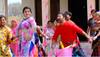 Holi mein GST jor ke is a rage, but have you seen Dinesh Lal Yadav's Aawa ae Amrapali Nirahua rang daali?