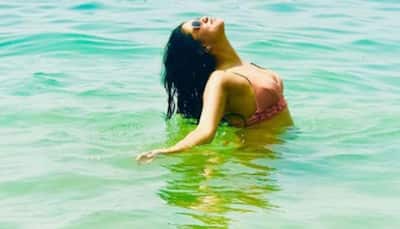 F.I.R actress Kavita Kaushik flaunts bikini-clad pic, says embrace your flaws