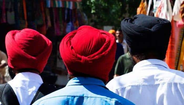 Sikh man&#039;s turban ripped outside UK Parliament in &#039;racist&#039; attack, Indians offended 