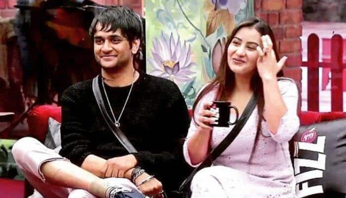 BiggBoss 11 contestant Vikas Gupta&#039;s reason for not following Shilpa Shinde on Twitter will crack you up!