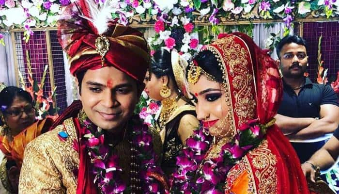 Singer Ankit Tiwari ties the knot with Pallavi Shukla—See pics 