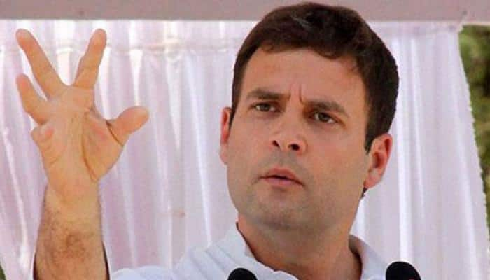 Rahul Gandhi arrives in Karnataka, to flag off half marathon &#039;Vrukshathon 2018&#039;