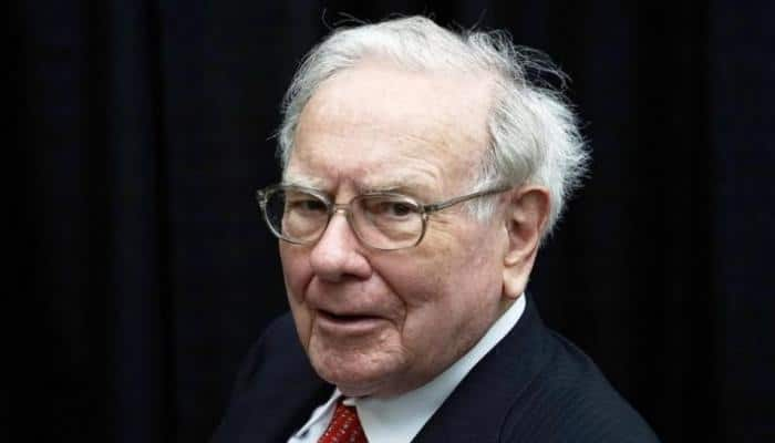 With $116 billion cash, Warren Buffett says Berkshire Hathaway needs &#039;huge acquisitions&#039;