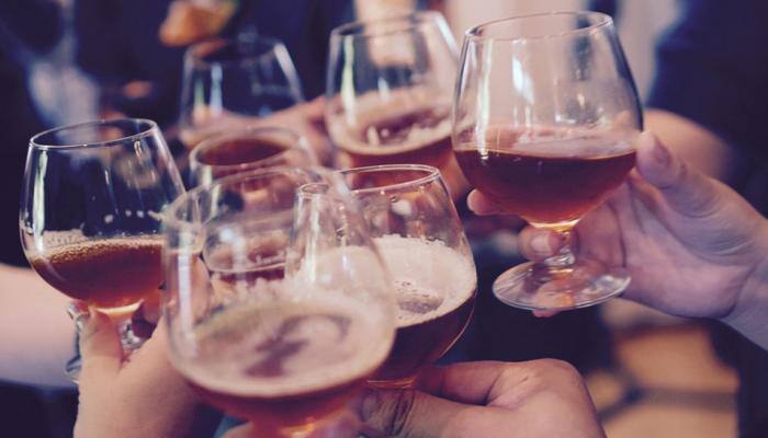 Strict action if pubs, clubs serve liquor to those below 25 years: Delhi government 