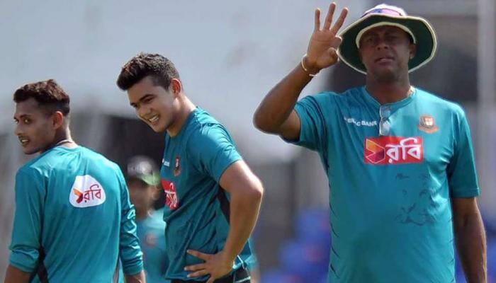  Bangladesh name Courtney Walsh interim coach for Nidahas T20I tri-series in Sri Lanka