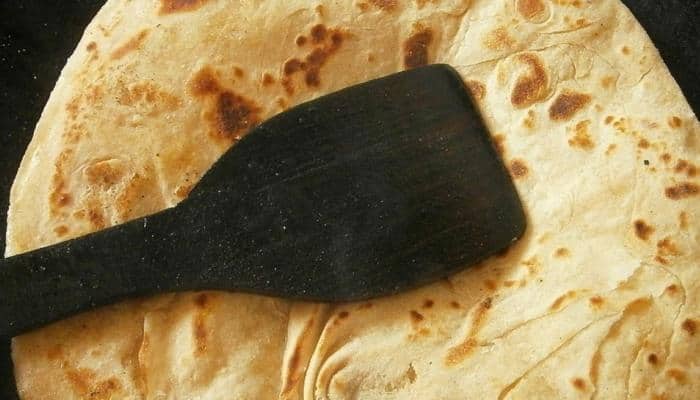 Roti Quesadilla recipe: How to experiment with chapatis for healthy snacking