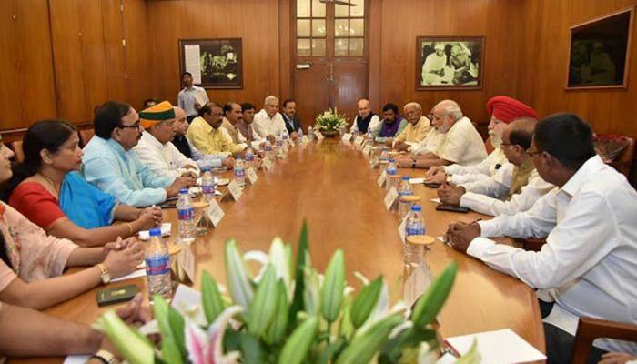AAP vs bureaucrats: Delhi government officers to meet Ministers after weeklong boycott