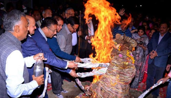 Holika Dahan 2018: Puja Tithi and Timings