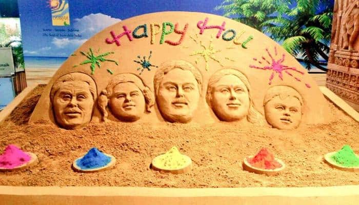 Holi 2018: Sudarsan Pattnaik creates colourful sand art on the festival—Pics