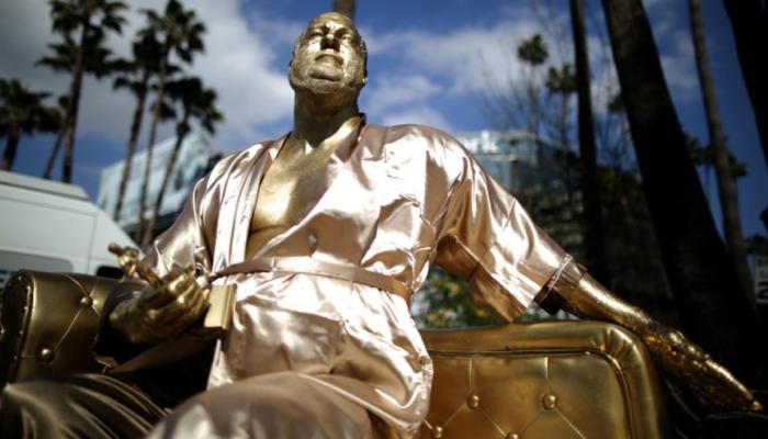 Oscars 2018: Harvey Weinstein statue 'Casting Couch' launched Oscars 2018: Harvey Weinstein statue 'Casting Couch' launched