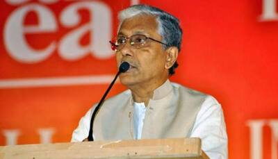 Manik Sarkar resigns, to continue as caretaker CM in Tripura