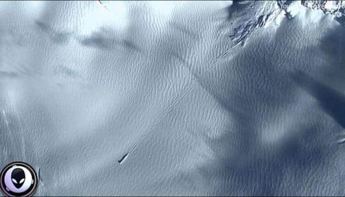 Google Earth images from Antarctica proof of &#039;UFO crash landing&#039; site?