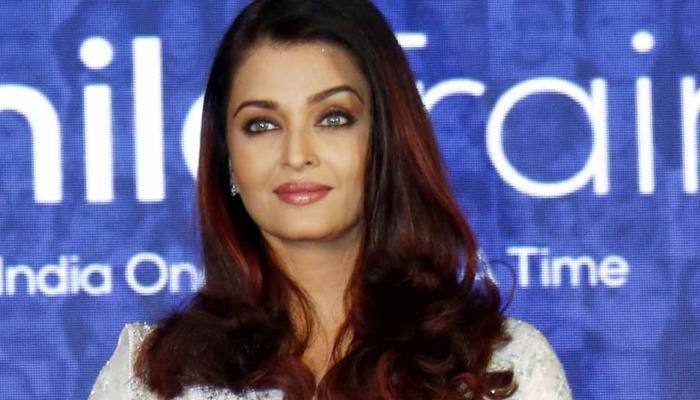 Aishwarya spreads smiles among kids born with clefts