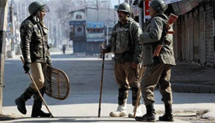 Terrorists hurl grenade at house of MLA Noorabad in J&amp;K&#039;s kulgam