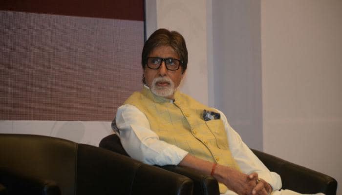 Heavy costumes for film take a toll on Amitabh Bachchan&#039;s health