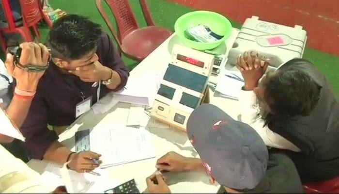 Uttar Pradesh, Bihar bypolls: BJP falls behind in Gorakhpur, Phulpur; set to make small gains in Bihar