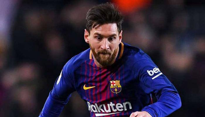 Lionel Messi hits 100th Champions League goal as Barcelona make last eight