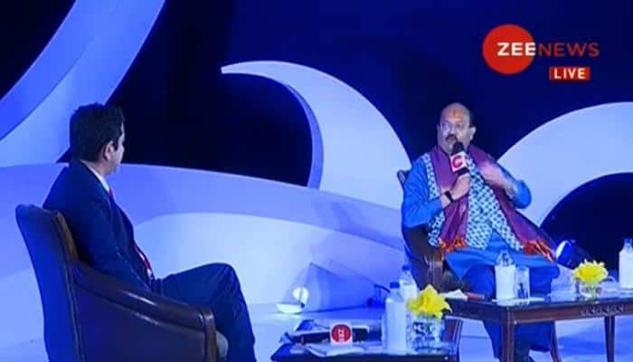 Zee India Conclave: Pray for Amitabh Bachchan&#039;s health, hurts when he doesn&#039;t give credit for what I did for him: Amar Singh