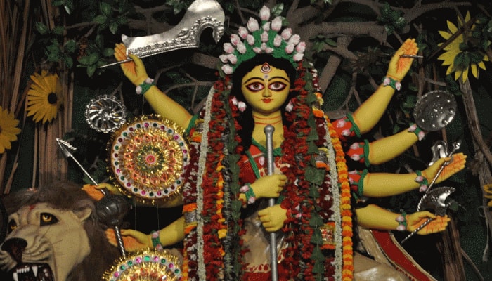 Happy Navratri 2018: Best SMS, Whatsapp &amp; Facebook messages for your loved ones