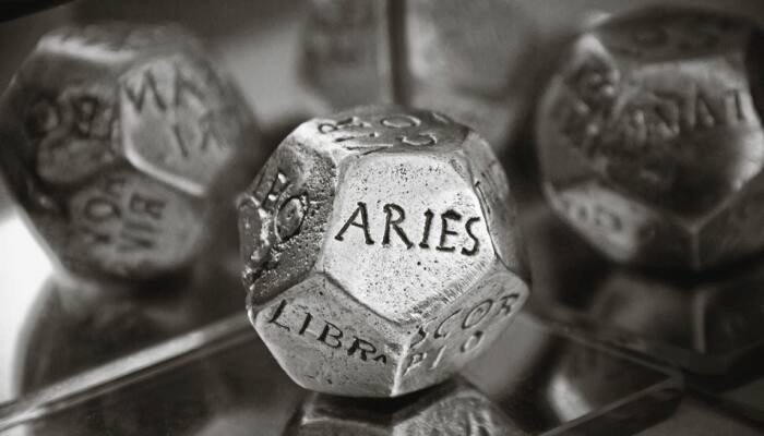 Today's horoscope: Know what the stars have in store for you