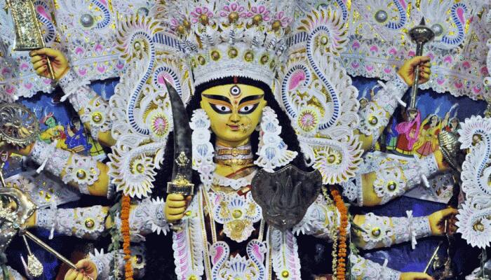 Chaitra Navratri 2018: Day 3 - Worship Goddess Chandraghanta for courage and strength