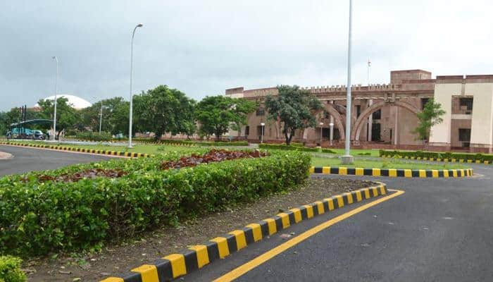 Iim Indore Final Placements Highest Package Touches Rs Lpa India News Zee News