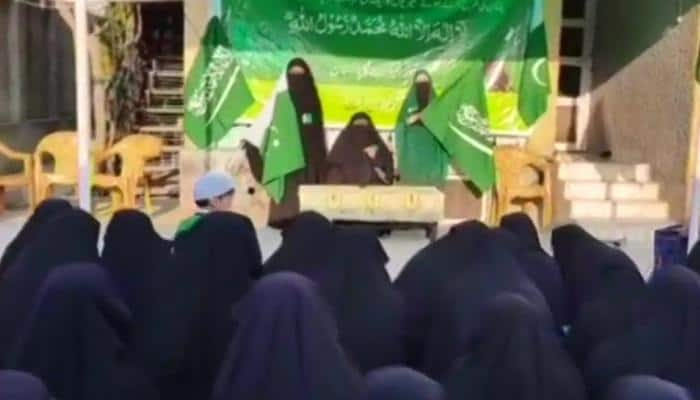 Separatist Asiya Andrabi celebrates Pakistan National Day in Srinagar