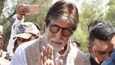 Tearing away from formalities of celebrity is a task: Amitabh Bachchan