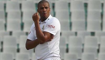 Johannesburg Test, Day 2: Australia's new boys flop as South Africa turn screw through Vernon Philander