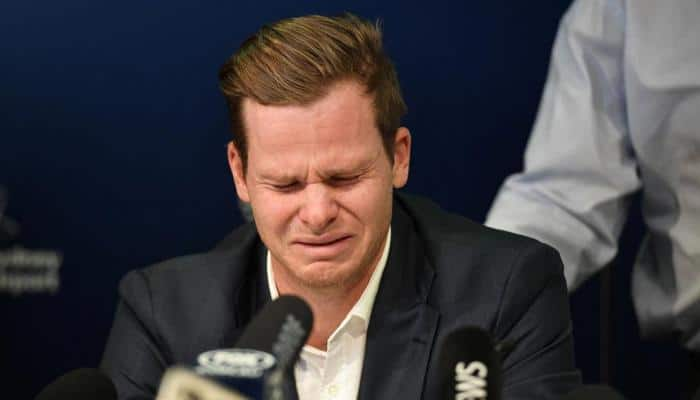 Watch: Steve Smith&#039;s father dumps son&#039;s cricket kit