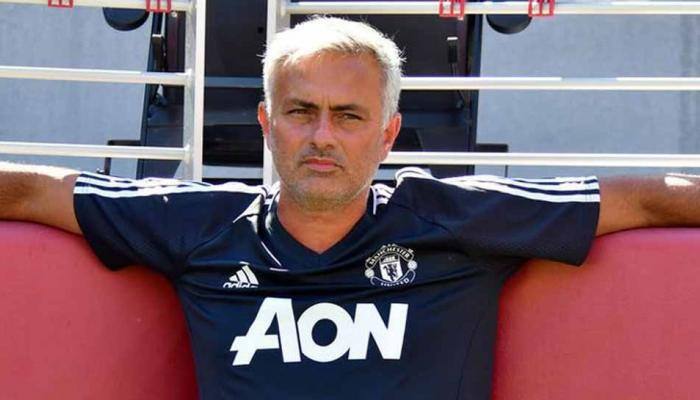 If Jose Mourinho was made of chocolate he would eat himself: Tommy Docherty