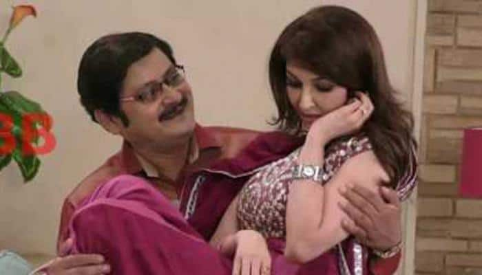 &#039;Bhabiji Ghar Par Hain&#039; actors Saumya Tandon aka Gori Mem and Rohitash Gaud&#039;s dance video on Govinda song goes viral– Watch