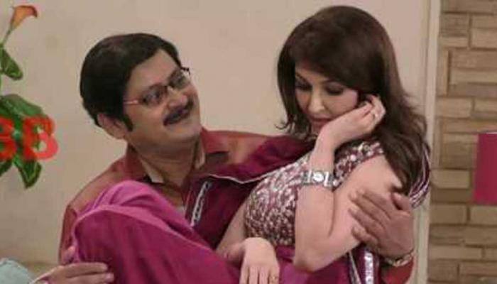 'Bhabiji Ghar Par Hain' actors Saumya Tandon aka Gori Mem and Rohitash Gaud's dance video on Govinda song goes viral– Watch