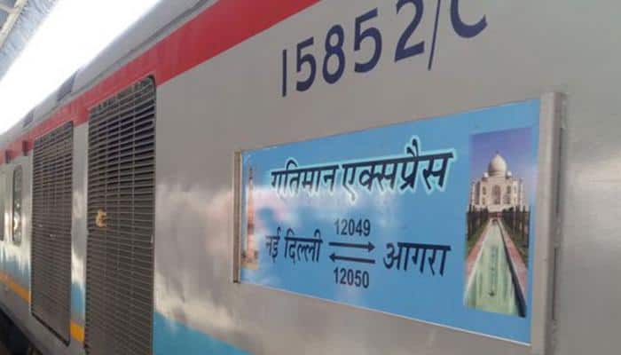  India&#039;s fastest train Gatimaan Express extended upto Bundelkhand region