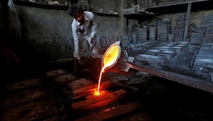 India&#039;s manufacturing sector growth falls to 5-month low in March